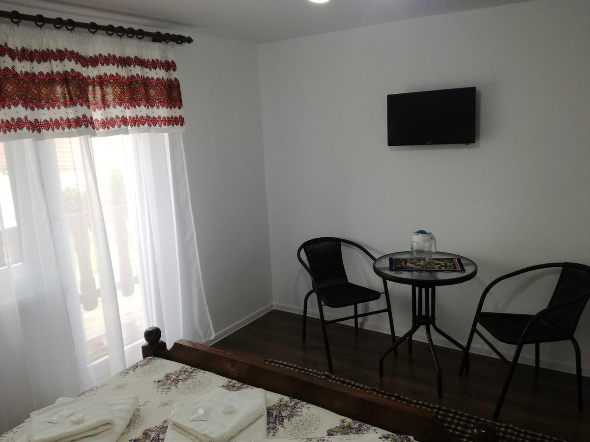 Casa Iancu Hotell Jina Exteriör bild